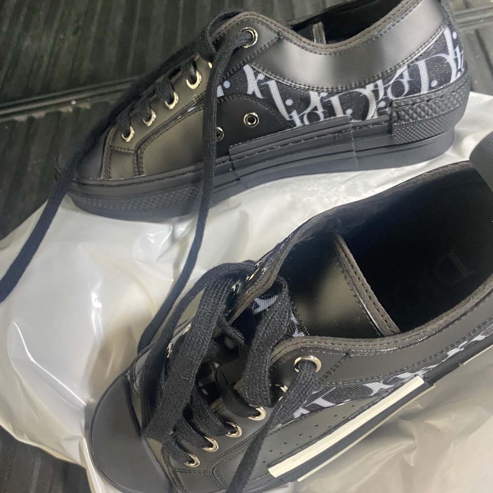 Dior black sneakers with box